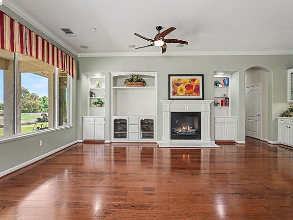 5th image of 574 Quindell Way