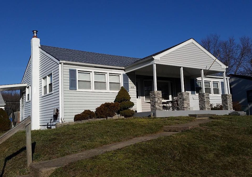 View of house from bottom of driveway