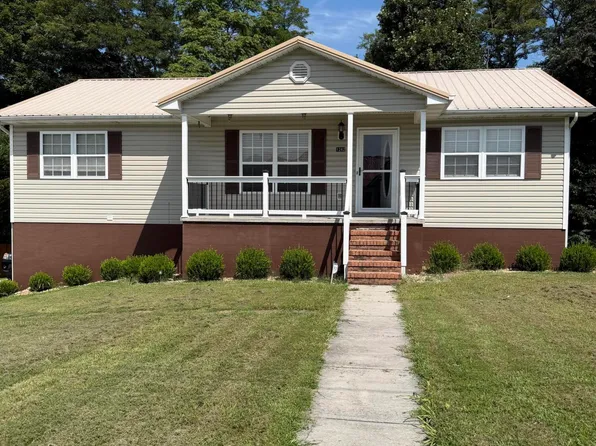 1242 Liberty Hall Dr, Morristown, TN 37813