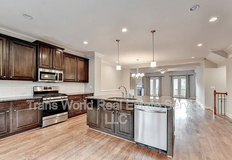 4648 Pine St SE — Photo 10