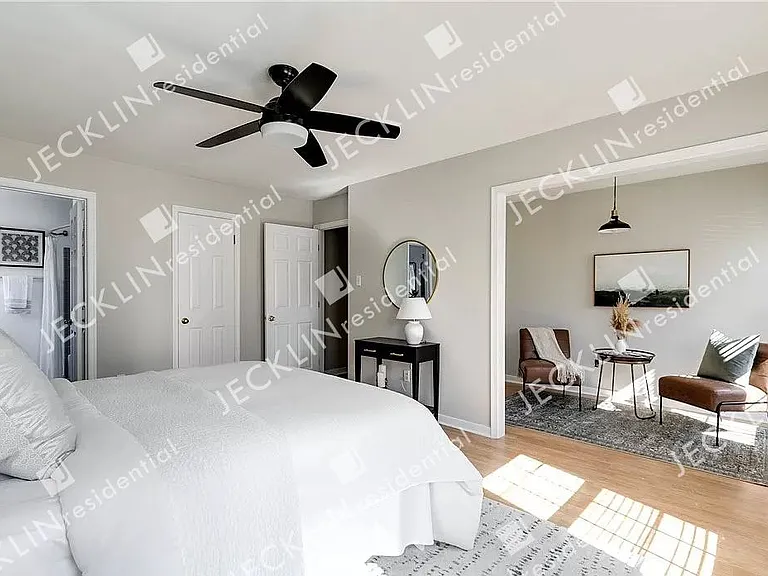 4670 Rollingwood Ln — Photo 34