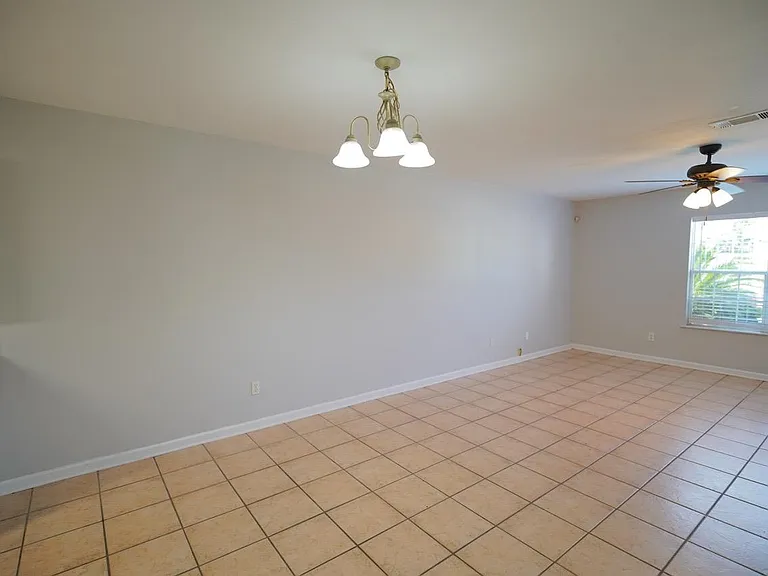 859 W Brevard St #2 — Photo 4