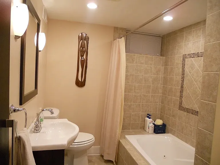 1401 W Euclid Ave — Photo 6