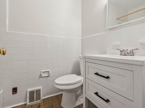 3rd image of 7217 Haverford Ave #1