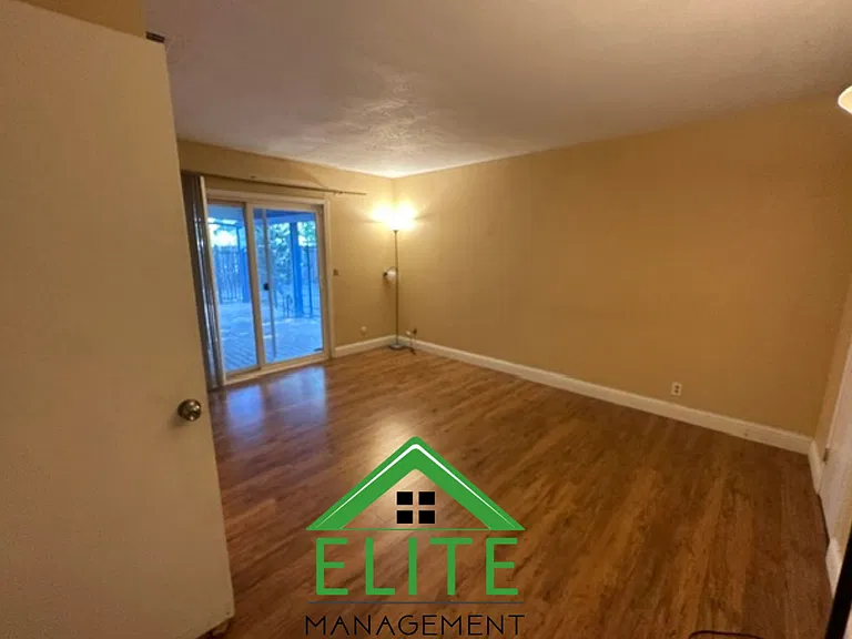 2901 Davenport Way — Photo 18