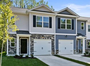 138 Rusling Leaf Dr, Fuquay Varina, NC 27526