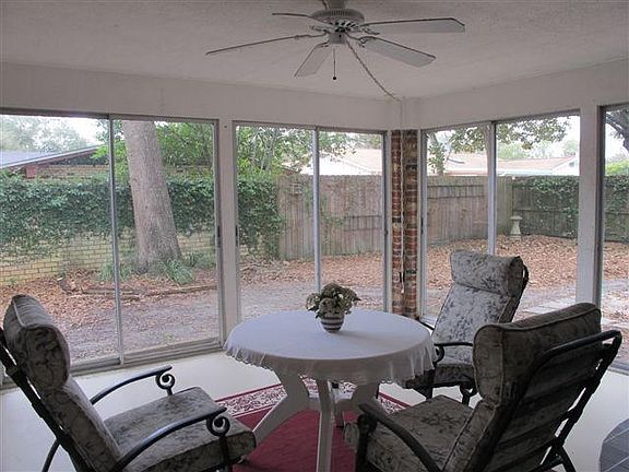5th image of 312 Briarwood Cir NW