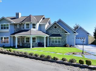 865 Jodee Ln, Brookings, OR 97415