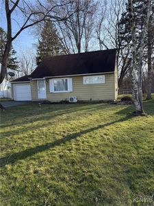 106 Savaria Dr, Syracuse, NY, 13209