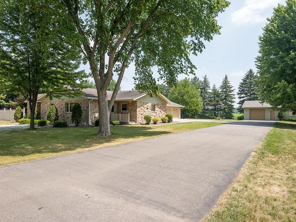 1721 STOCKTON ROAD, Stevens Point, WI 54482 MLS 22232734 Zillow