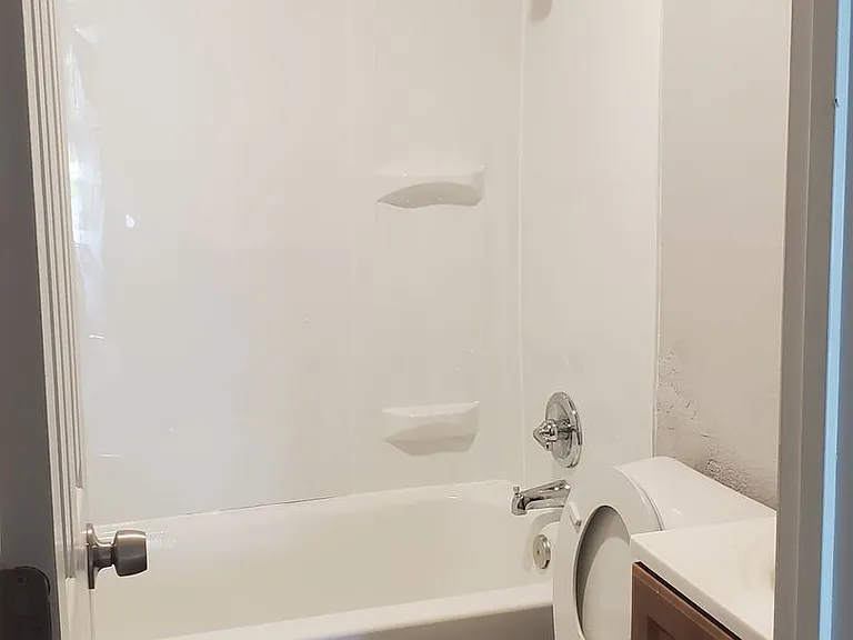 155 Circle Dr — Photo 9