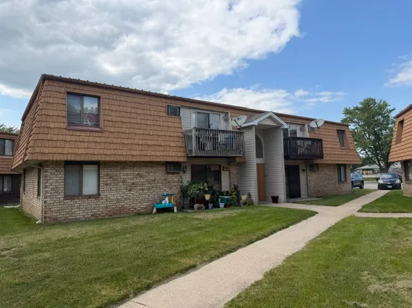 865 Gettysburg Dr #1, Bourbonnais, IL 60914