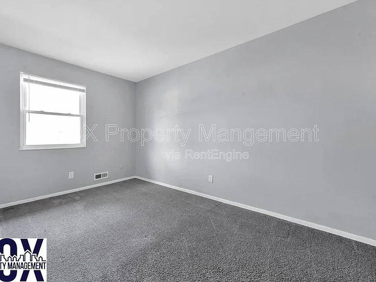 3071 Rotunda Ct S — Photo 24