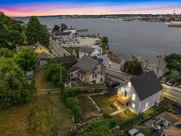 122 Thames Street, Groton, CT 06340