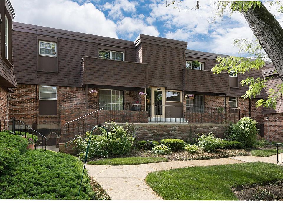 Forum West Condominiums Chesterfield, MO Zillow