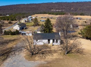 1523 Reunion Corner Rd, Gerrardstown, WV 25420