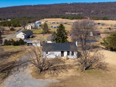 1523 Reunion Corner Rd, Gerrardstown, WV, 25420