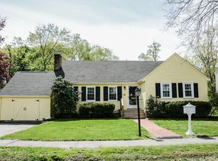 32 Harvard St, Reading, MA 01867