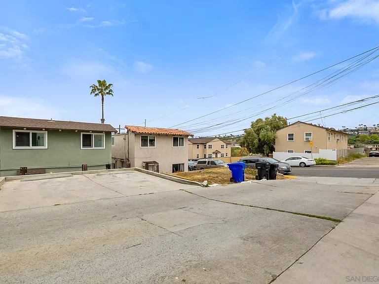 4307 Temecula St — Photo 15