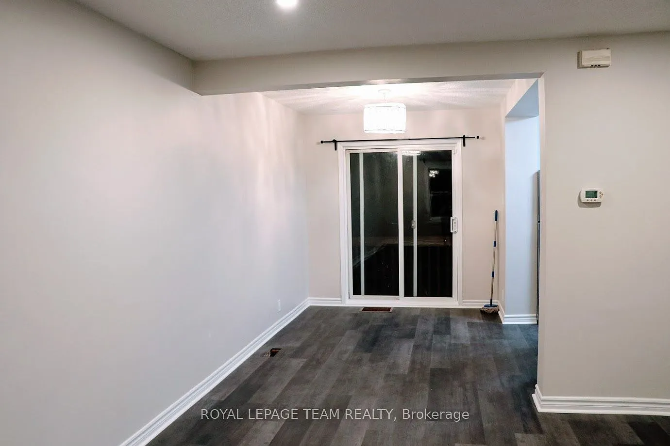 3 bed, $2,600 — Photo 4