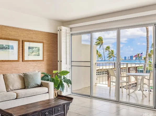 2937 Kalakaua Ave APT 45, Honolulu, HI 96815