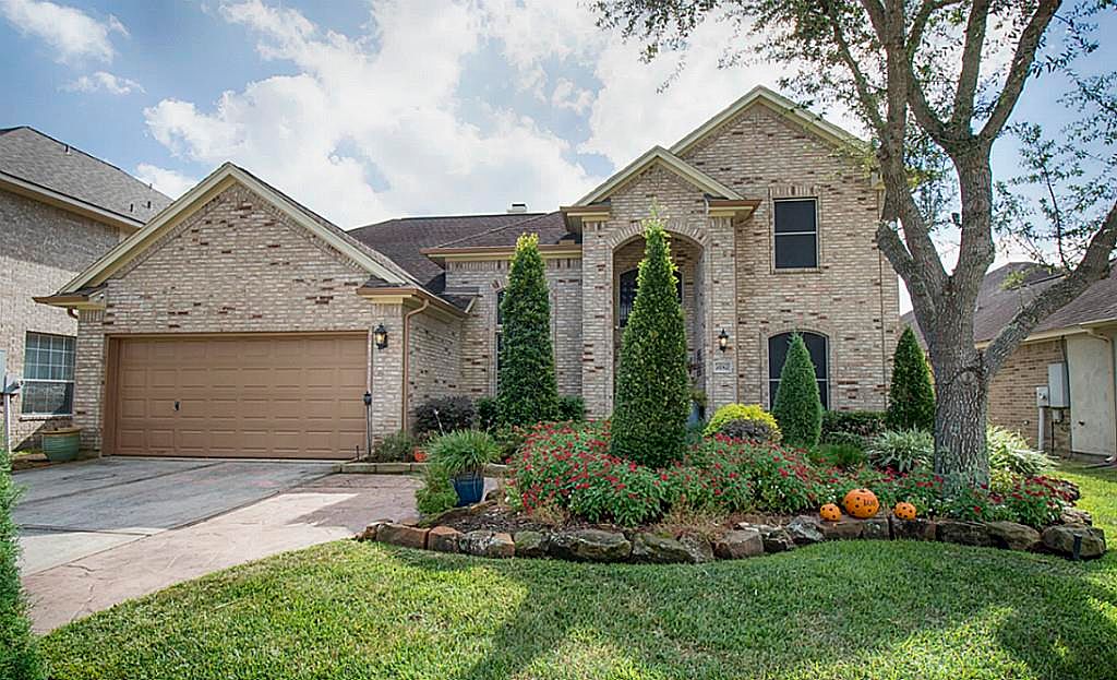 1485 Garden Lakes Dr, Friendswood, TX 77546 Zillow