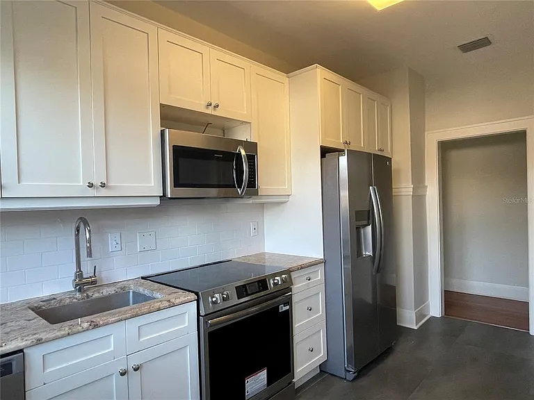 1806 W Morrison Ave #3 — Photo 13