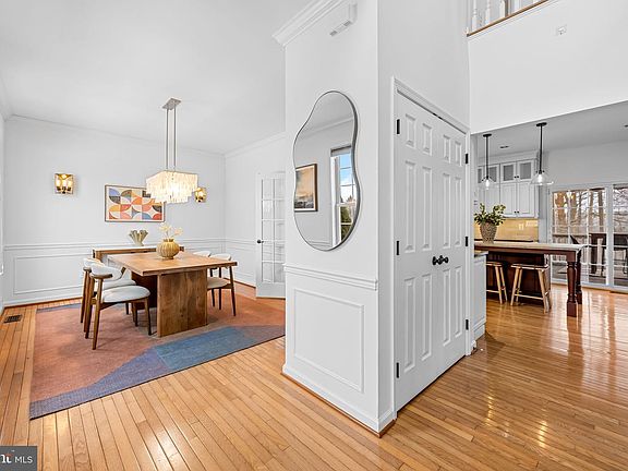 3rd image of 817 Wiseburg Rd