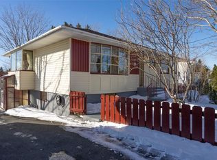 39 Cross Road, Bay Roberts, NL A0A1G0