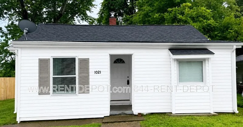 1021 Vanderburgh Ave