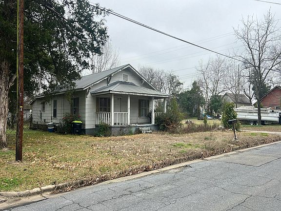 3rd image of 808 N Anniston Ave