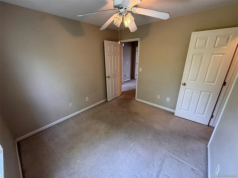 5379 S Picadilly Ct — Photo 16