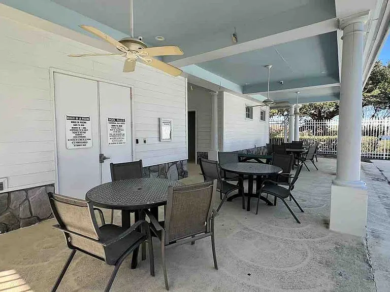 468 Lake Shore Pkwy — Photo 63