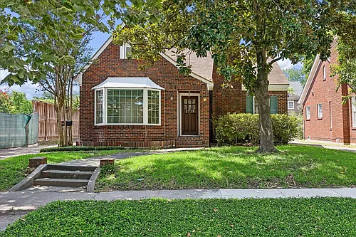 1719 Harold St Photo 1