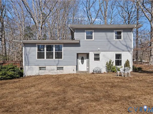 6000 Pine Rd, Quinton, VA 23141