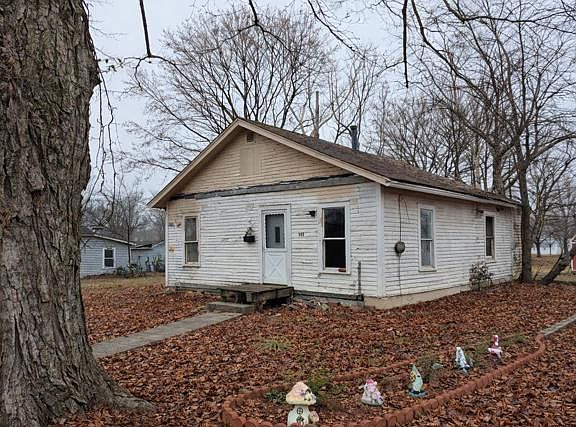2nd image of 502 E Saint Charles Ave