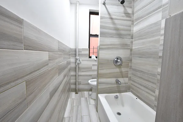 Rented by Clove Realty LLC | media 20