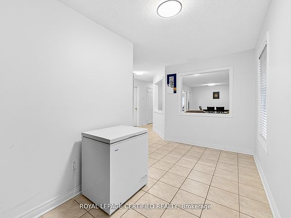 2nd image of 32 Wildsky Rd
