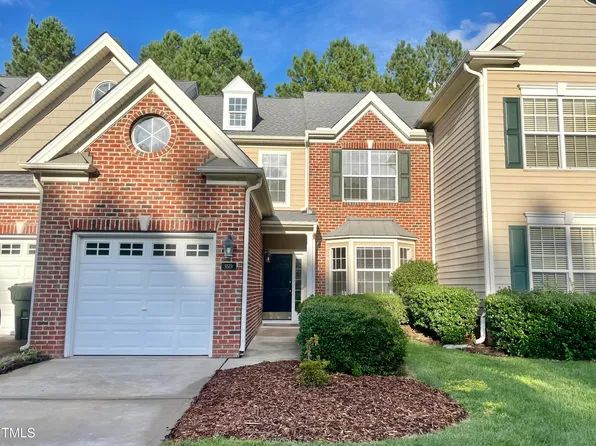 9519 Dellbrook Ct, Raleigh, NC 27617