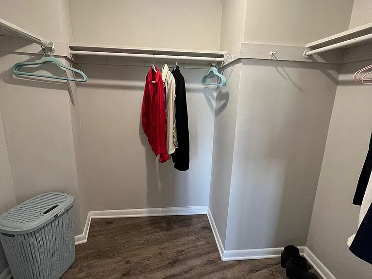 10201 Grosvenor Pl #816 — Photo 5