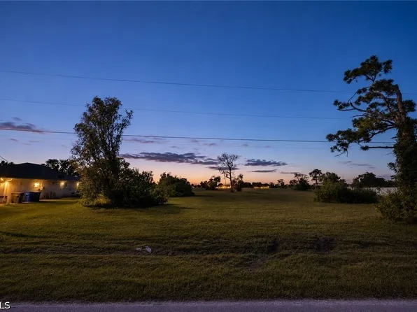 1622 NW 3rd Pl, Cape Coral, FL 33993