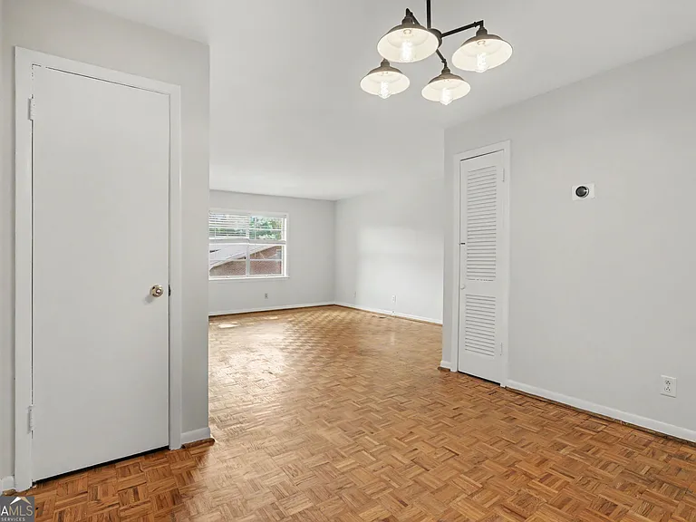 3535 Roswell Rd NE #E-2 — Photo 4