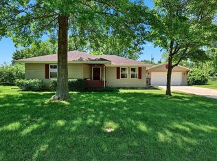 5004 Alicia Dr, Alton, IL 62002