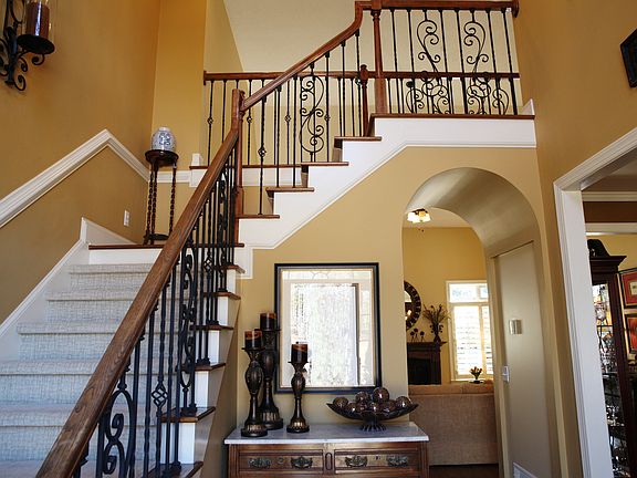 2nd image of 425 Birkdale Blvd