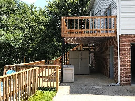 5th image of 393 Bosca Ct