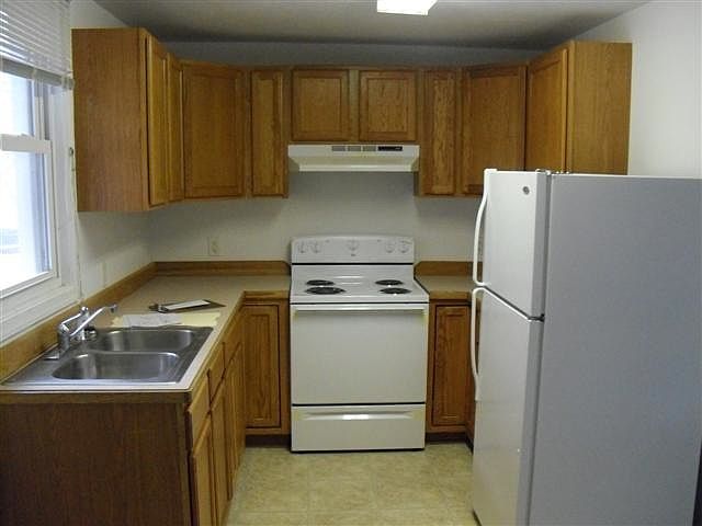 2nd image of 505 N Bath Ave #A