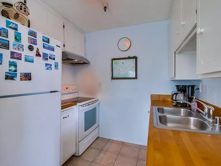 2990 Mission Blvd #303 — Photo 15