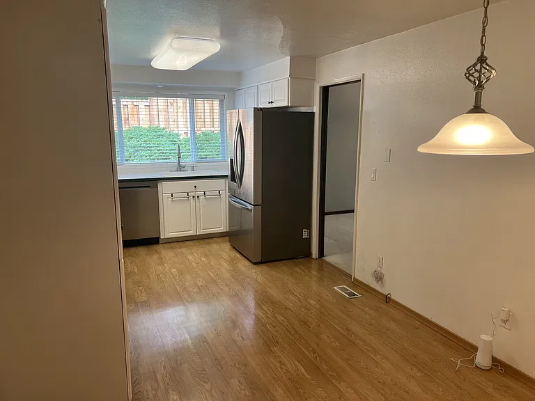 11820 NW Marylee Ct — Photo 18