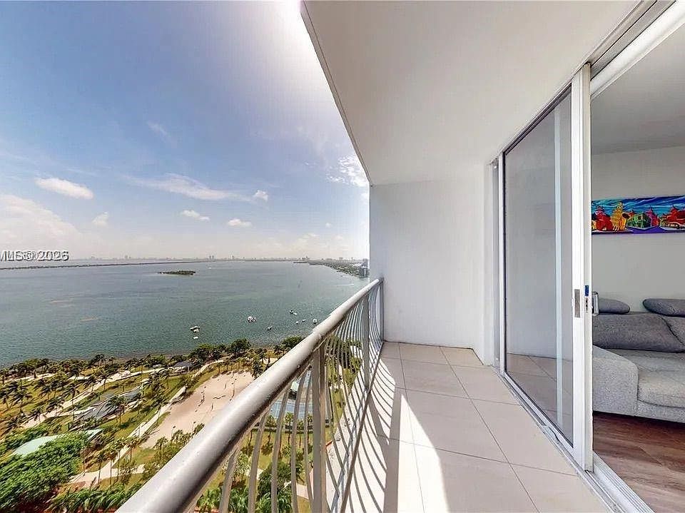 1st image of 1750 N Bayshore Dr APT 2803