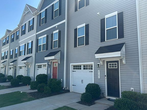 2nd image of 2101 Langer St